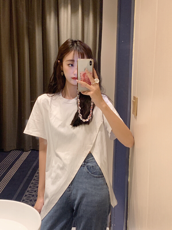 goods in stock! New year in early spring! [Vanessa] versatile design slit short sleeve T-shirt 6047# ozq
