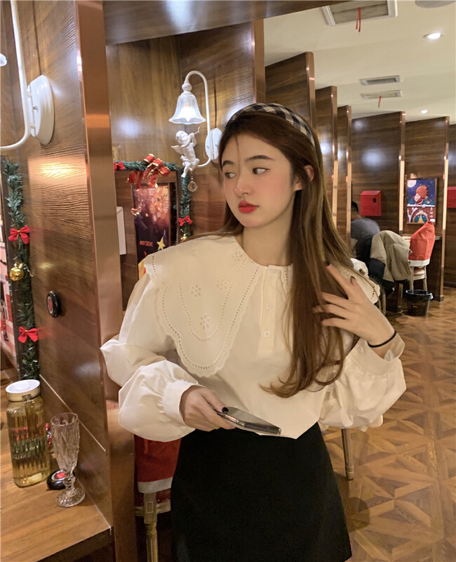 New year in early spring! [timely rain] Han Feng ins sweet design, sweet embroidery stitching baby collar shirt (only shirts) 00572# jhy