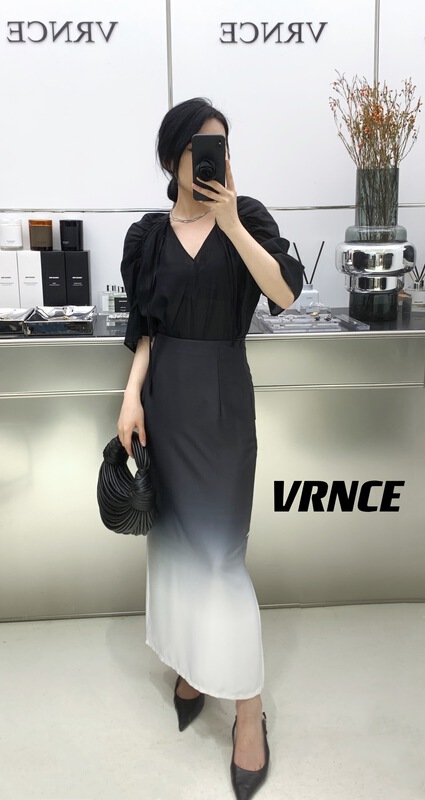 New year in early spring! [Vince] advanced gradient minimalist skirt (with waist rope) 5103a# XYJ