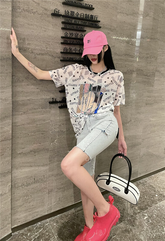 [3 + 2] Korean fashion cartoon hot drill loose short sleeve T-shirt 3205# WPL