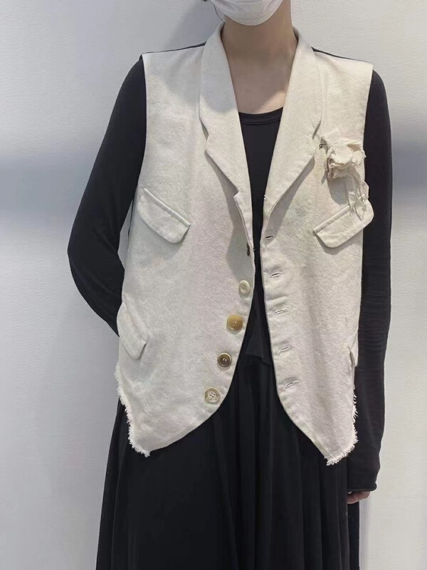 goods in stock! Cxdhh / new in early spring! [strict selection - planting grass and trees] Korean version of contrast color single breasted vest xc12-21515a# HLL