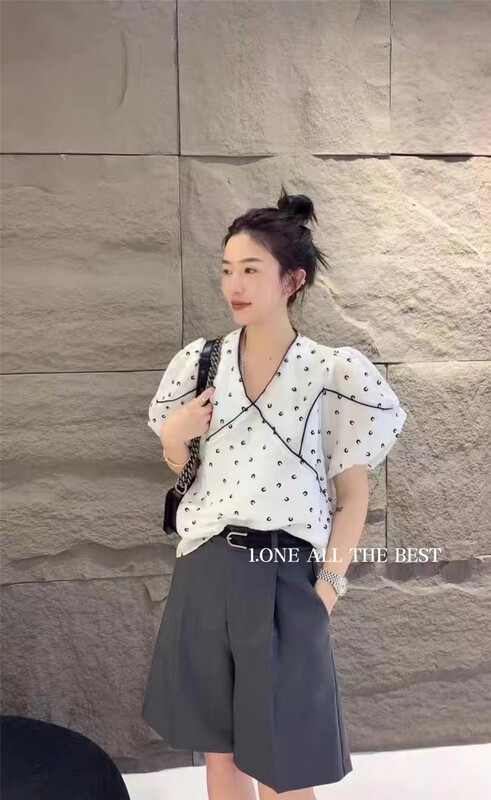 [1. One] bubble sleeve fashion pattern blouse 8080# WPL