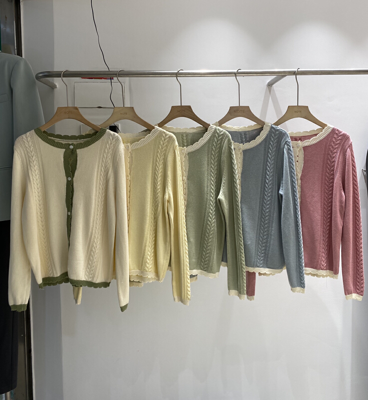 New year in early spring! [note] crew neck single breasted color matching versatile knitted cardigan 8805# HBx