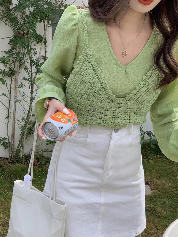 New year in early spring! [T +] simple and comfortable blouse + suspender versatile vest set 421# ll