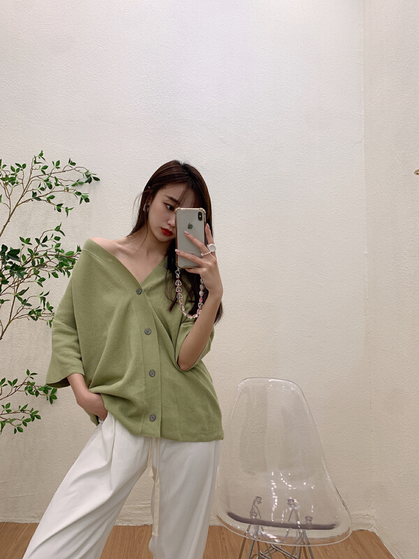 New year in early spring! [Vanessa] V-neck versatile fashion knitted cardigan 7204-1# ozq
