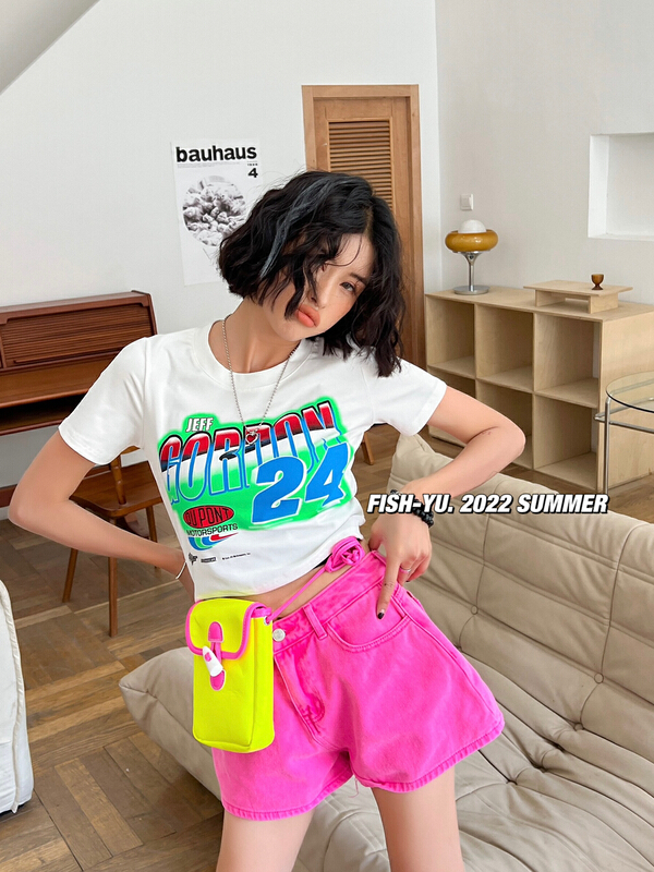 【 FISH YU 】美式復古英文字母水印短袖T恤  22155#  LSL