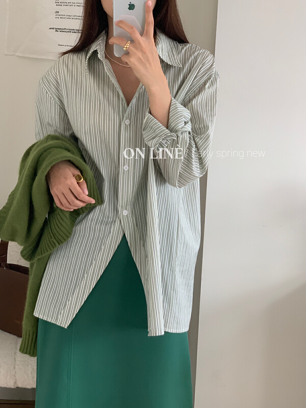 Original price 123.95! New year in early spring! [on line] vertical stripe color contrast, niche design, versatile shirt 6017# lwy