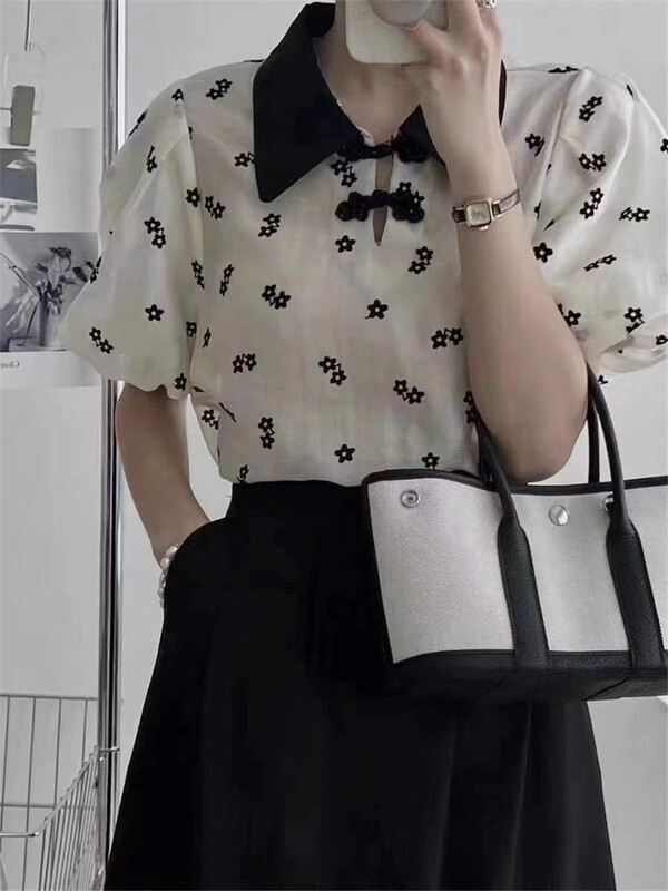 [Martina] simple flower bubble sleeve Vintage shirt 88022# XYY