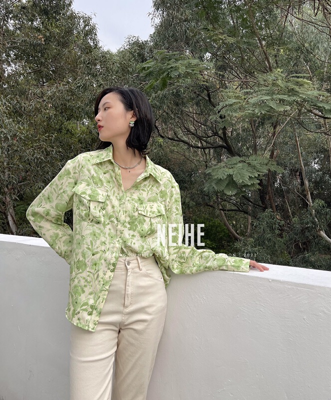 Early spring! [neihe] Vintage Floral versatile shirt 11259# zxx