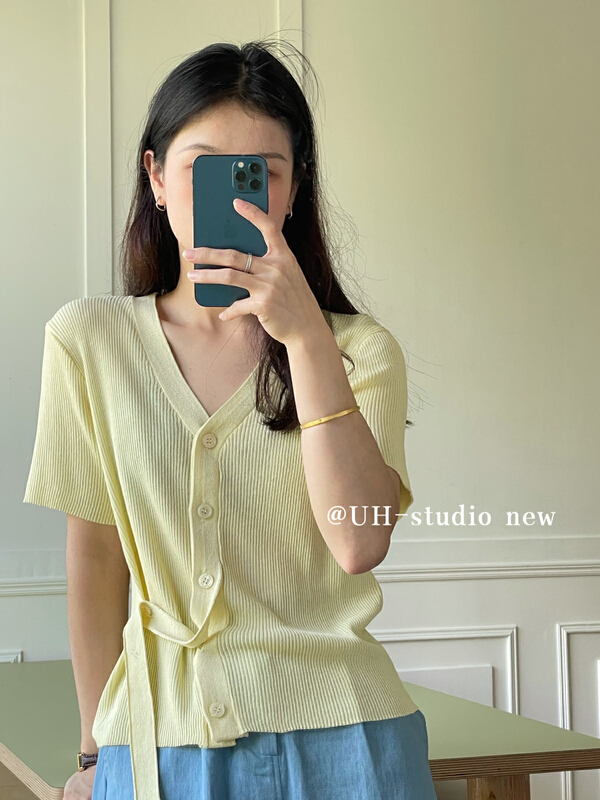 New in early summer! [uh] ice silk V-neck button lace up short sleeve sweater 7778# hjy