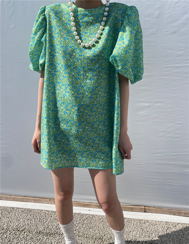 [open] bubble sleeve Vintage Floral blouse (only selling blouses) 3690# ozq