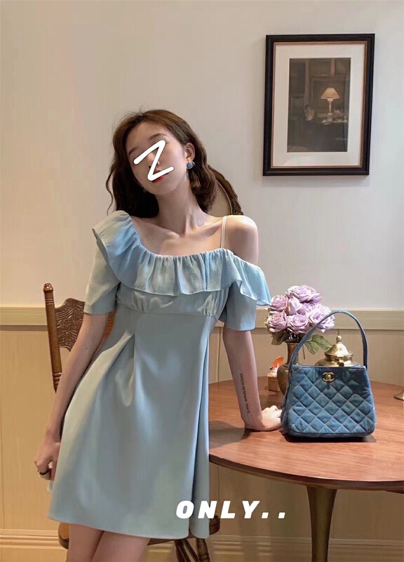 goods in stock! New in early summer! [only] design sense off shoulder collar suspender dress 377# JJ