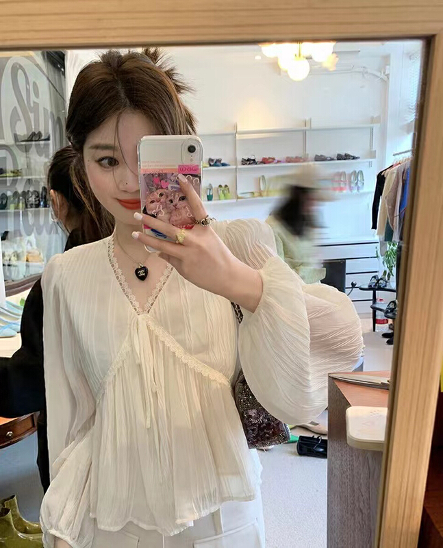 goods in stock! [are studio] French style V-neck shirt 9887# WPL