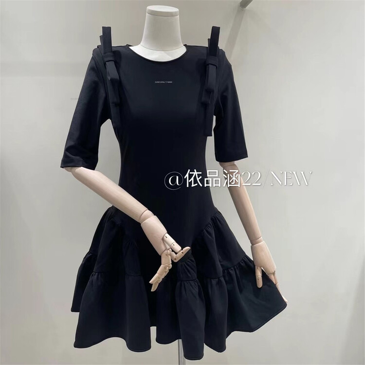 New year in early spring! [yipinhan] personalized A-shaped slim dress (bow can't be removed) 8818# PCZ