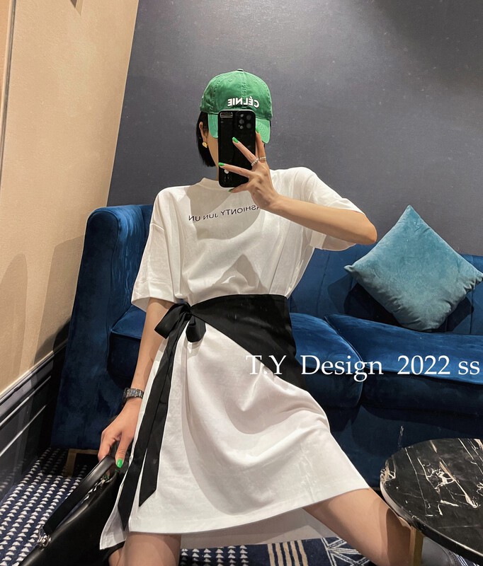 New in early summer! [T.Y tangyuanjia] Korean letter loose dress (with belt) 8608# ozq
