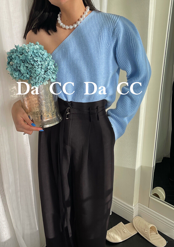 New year in early spring! [Da CC] design sense diagonal straddle off shoulder sweater 551# zxl