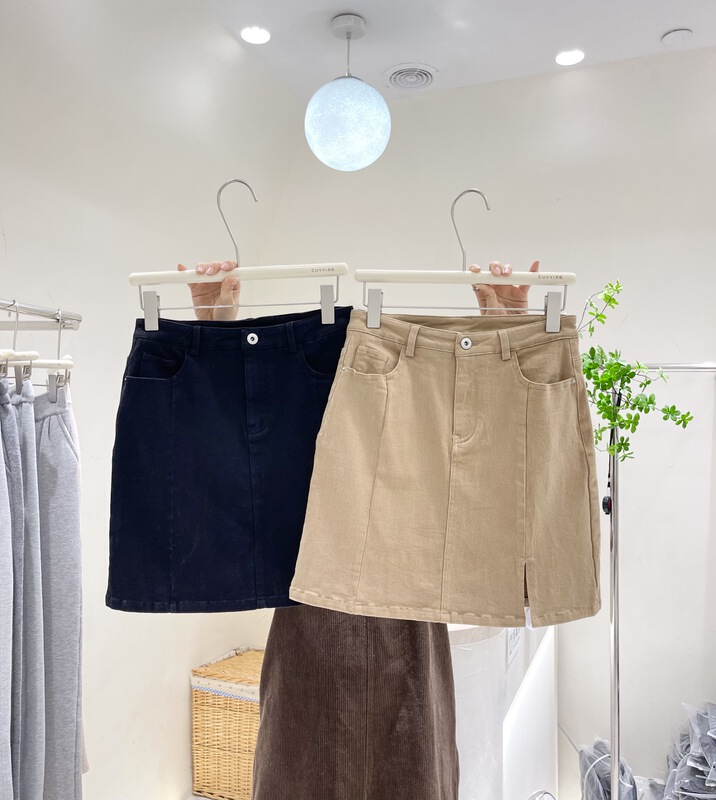 Original price 111.97! New year in early spring! [cuvvi] simple, personalized and versatile slim skirt 60376# LSL