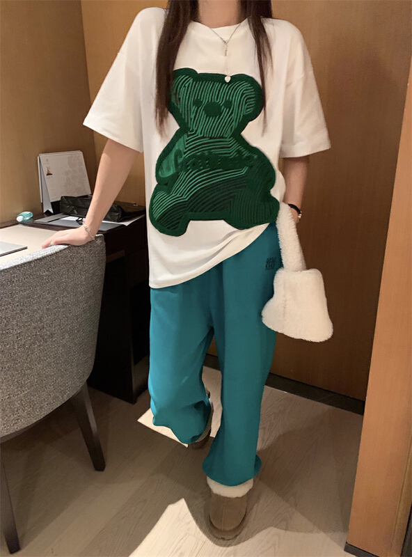 New year in early spring! [timely rain] design little bear taped cloth embroidered round neck short sleeve T-shirt 20029# WPL