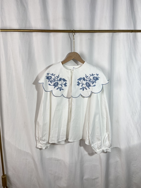 New in early summer! [Yi show shop] literary loose embroidery age reducing shirt ys1-914# Cl