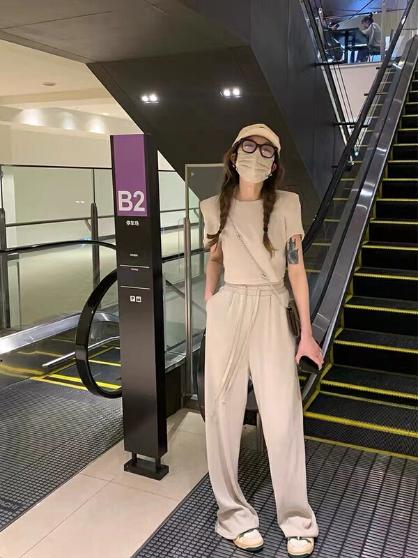 New in early summer! [toko. Z] backless sexy short sleeve T-shirt + loose wide leg casual pants set 2208# cqw