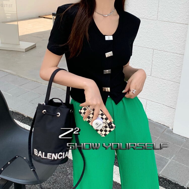 Original price 34.96! New in early summer! [Z2] metal button fashion short sleeve T-shirt 1020# WTT
