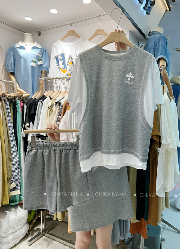 [Chika. Nana] fake two-piece short sleeved T-shirt + comfortable casual shorts two-piece suit 0612# cqw