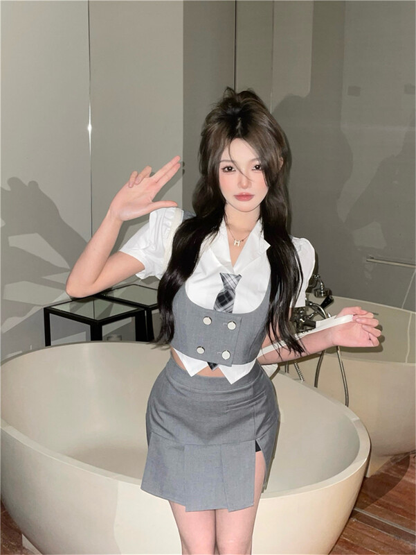 [DS +] simple and versatile solid color short shirt + Korean double breasted short vest suit (with detachable tie) 3195# JJ