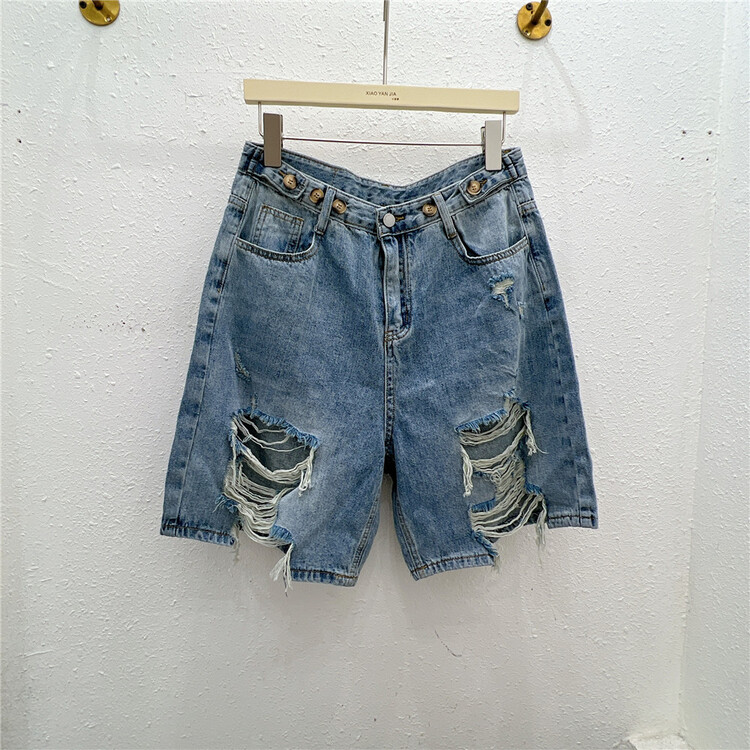 [Xiaoyan's family] hole fashion versatile denim shorts 2013# XYJ
