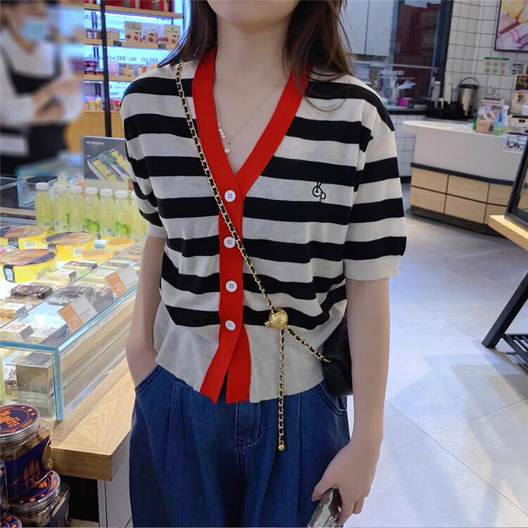 [Weika] contrast edge V-neck loose knit cardigan 8230# lwy