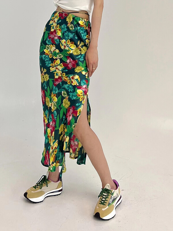 [d.two D2] flower slim and versatile skirt 2229172# CSX