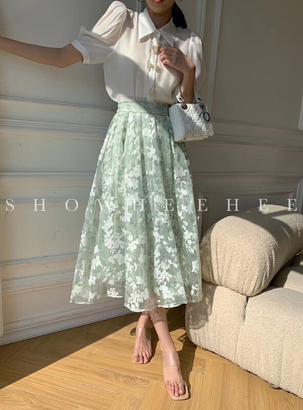 New year in early spring! [Xiu Xixi] Korean version of French floral skirt 19375\zxx