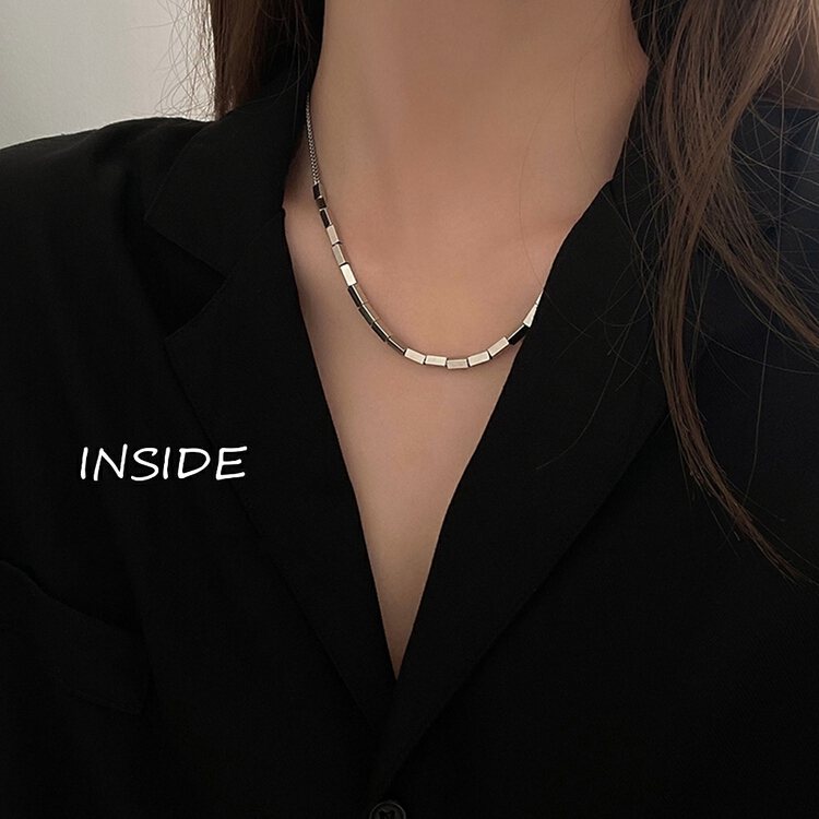 [inside] cool style, simple and fashionable, versatile three-dimensional square short necklace x1107# zxl