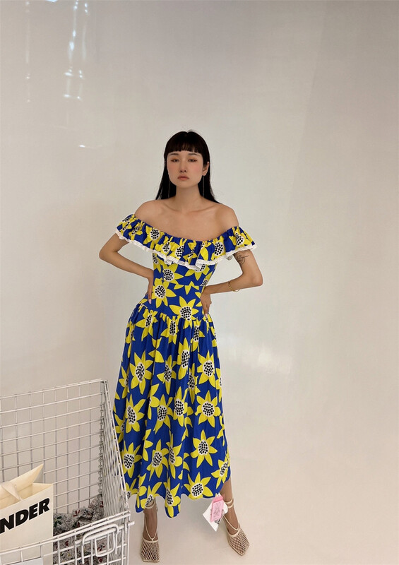 New in early summer! [D22] fashionable sunflower one shoulder dress 2203060# zxx