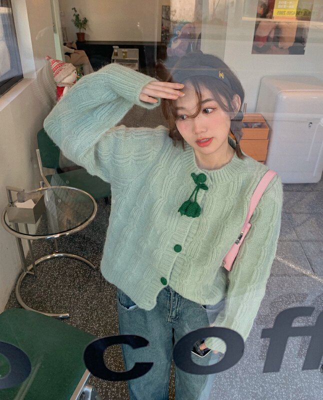New year in early spring! [timely rain] Han Feng's Vintage age reducing loose warm sweater (only sweaters) 00058# YYW