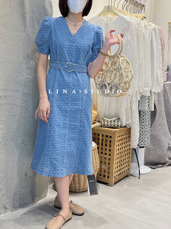現貨!初夏上新!【LINA】法式波點氣質溫柔V領連衣裙(配腰帶)  0100#  HJY