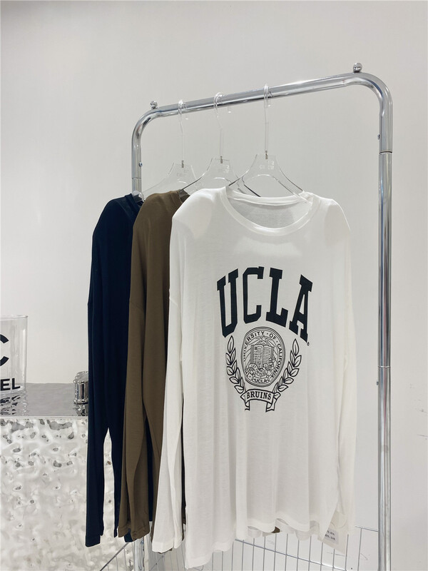 [2 / 2chicw] simple casual letters loose sunscreen long sleeved T-shirt 876# PCZ