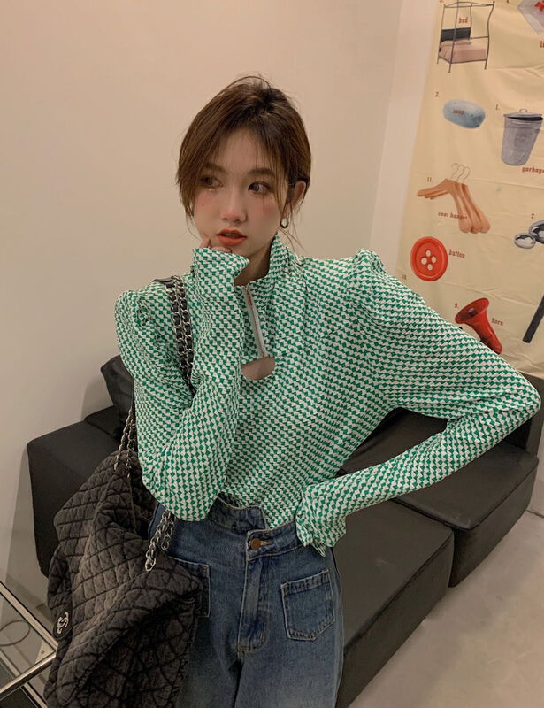 Original price 84.90! New year in early spring! [timely rain] Han Feng ins design sense hollow zipper design sense long sleeve T-shirt af612# YYW