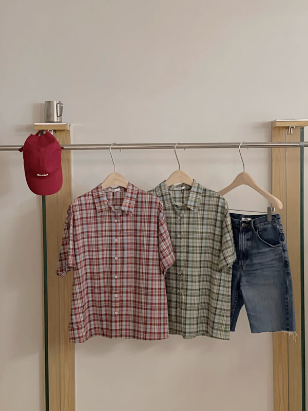 Original price 93.92! New year in early spring! [finoa] classic Plaid short sleeve shirt 10302# CLS