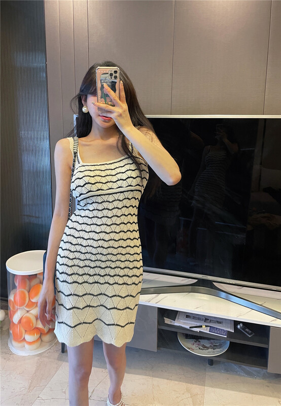 [angelyue] Korean stripe fashion age reducing dress (excluding top / necklace) 0299# LSL