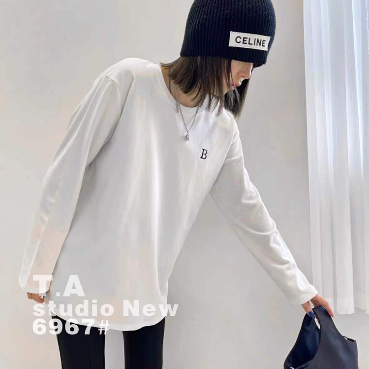 New year in early spring! [TA +] Korean round neck letter embroidered long sleeve T-shirt 6967# XYY