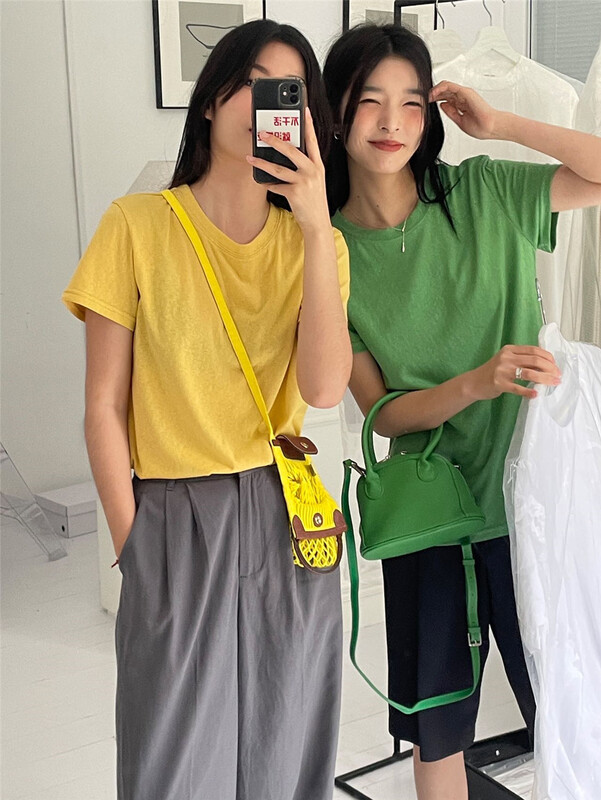 Standard straight cut 2022 pop color! [clean space] candy color versatile simple fashion round neck short sleeve T-shirt 27778# CLS