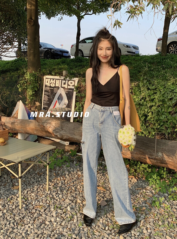New in early summer! [MRA] Korean design sense hole sticker straight jeans (only jeans) m1820# zxl