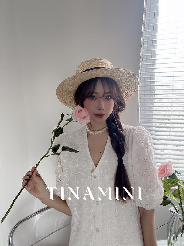 New in early summer! [Tina Mini] Korean lady embroidered V-neck dress 6702# hjy