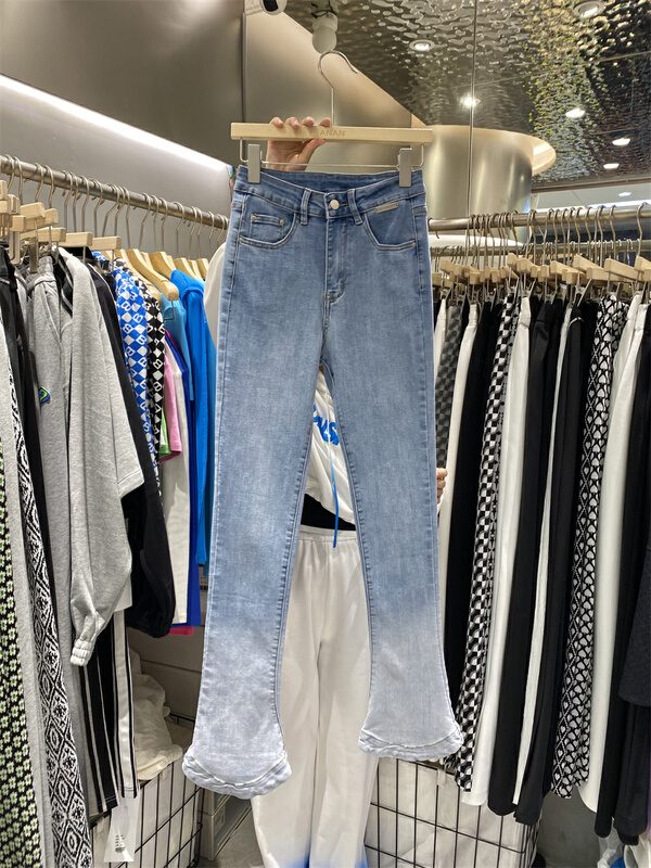 goods in stock! New year in early spring! [Anan] gradient micro flare comfortable jeans 732# zxx