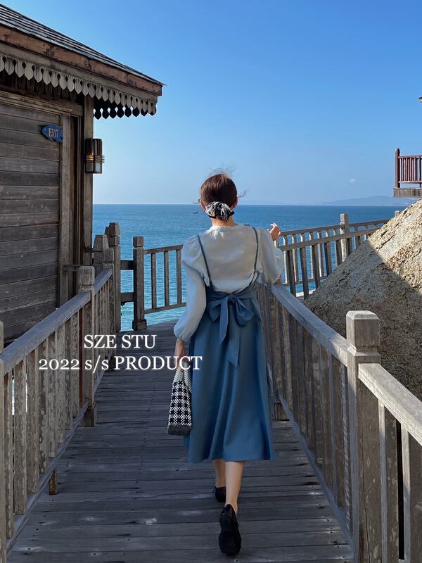 現貨!早春上新!【SZE】簡約風寬鬆復古減齡小衫  90375#  ZXX
