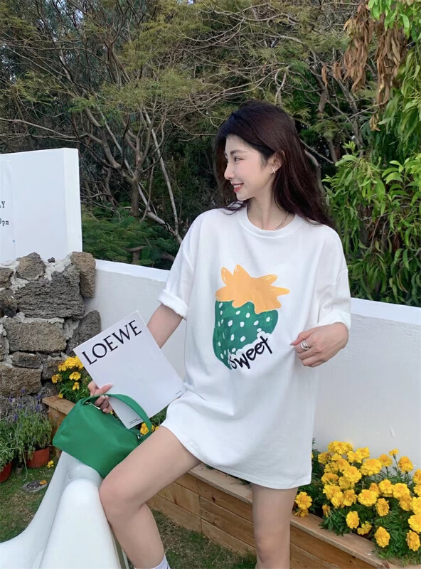 goods in stock! [eleven] Korean strawberry printed short sleeve T-shirt 9018# lwy