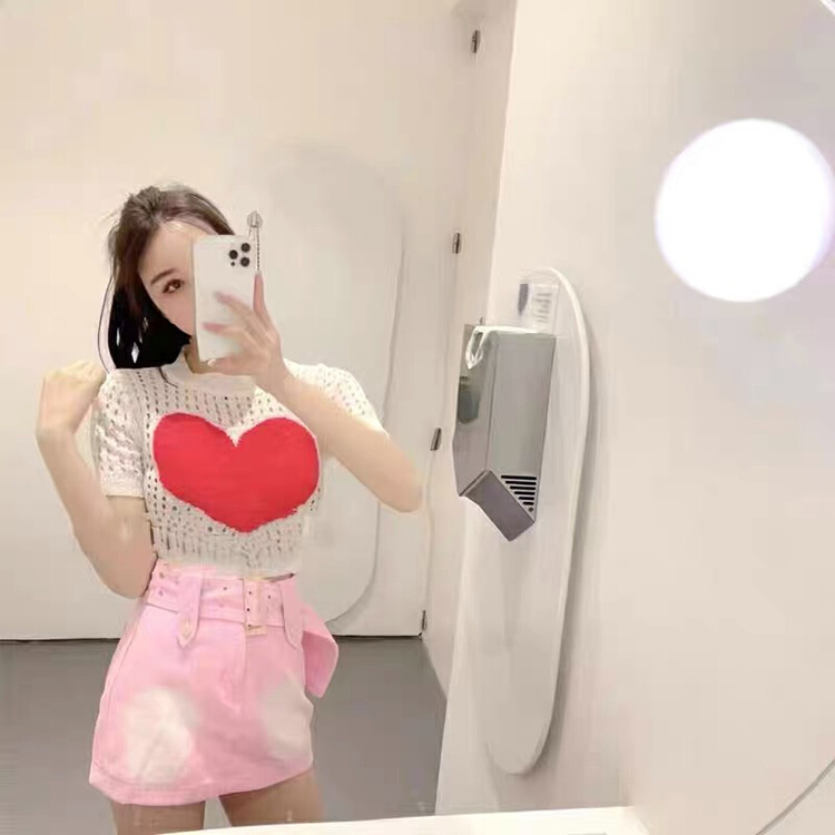 [blue show] Korean version design sense love hollow out short sleeve sweater 6052\lsw
