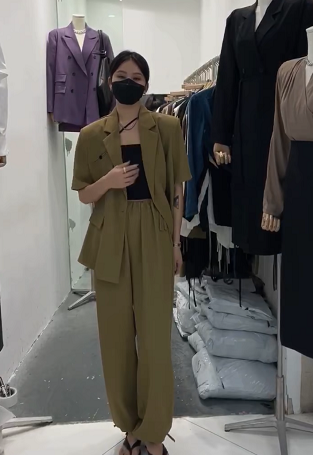 New year in early spring! [Da Yang] stylish short coat + loose and comfortable casual pants suit 2217# CSX