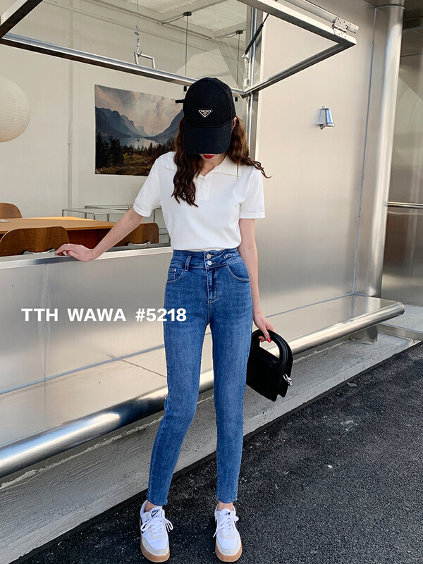 New year in early spring! [Wawa] Korean versatile stretch legged jeans 5218# XYJ