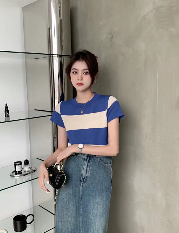 goods in stock! New in early summer! [qiqiyishe] Korean striped short sleeve versatile sweater 2226# XYY